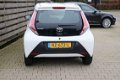 Toyota Aygo - 1.0 VVT-i x-fun Airco / 6 maand Bovag Garantie - 1 - Thumbnail