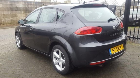 Seat Leon - 1.6 TDI Ecomotive Reference - 1