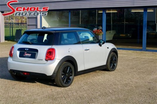 Mini Mini Cooper - Classic edition 1.5 half leder, navigatie, led, zeer nette auto - 1