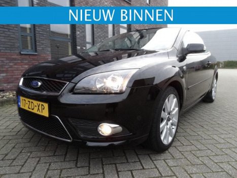 Ford Focus Coupé-Cabriolet - 2.0 16V Trend - 1