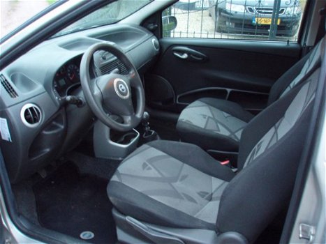 Fiat Punto - 1.2 Navigator *139.000 org.km.*KEURIGE AUTO*KOPPELING MATIG - 1