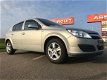 Opel Astra - 1.8 Enjoy *PDC *Navi *Mediascherm *Xenon *NAP - 1 - Thumbnail