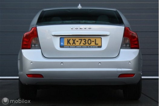 Volvo S40 - 1.6 D2 Business BTW-auto leer/navi/parkeersensor - 1