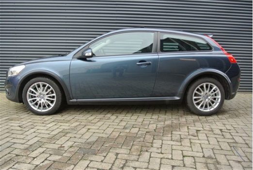 Volvo C30 - 2.0 D4 Aut. Summum MEENEEMPRIJS - 1