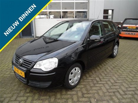 Volkswagen Polo - 1.4-16V Optive - 1