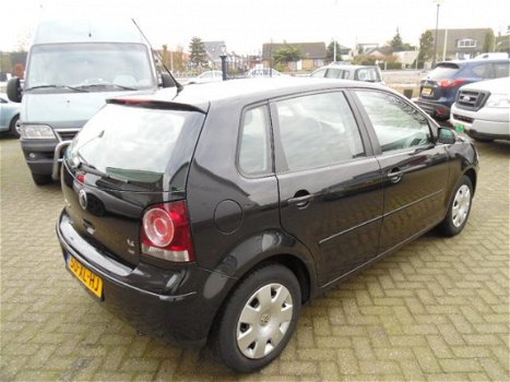 Volkswagen Polo - 1.4-16V Optive - 1