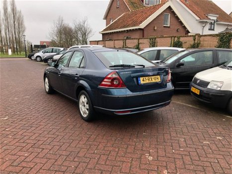 Ford Mondeo - 2.0 TDCi Futura automaat airco centrale deurvergrendeling elektrische ramen - 1