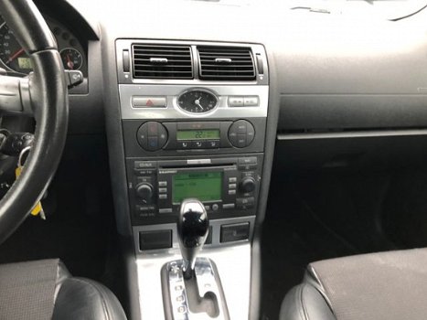 Ford Mondeo - 2.0 TDCi Futura automaat airco centrale deurvergrendeling elektrische ramen - 1