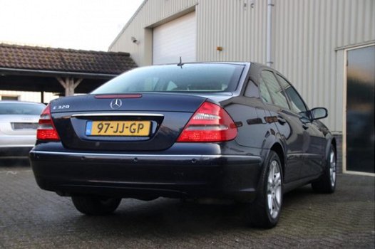 Mercedes-Benz E-klasse - 320 Avantgarde NL auto / Youngtimer / Nette auto - 1