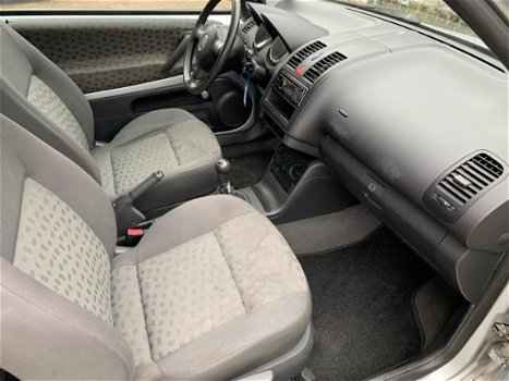 Volkswagen Lupo - 1.0 Stuurbekr, goedkoop rijden - 1