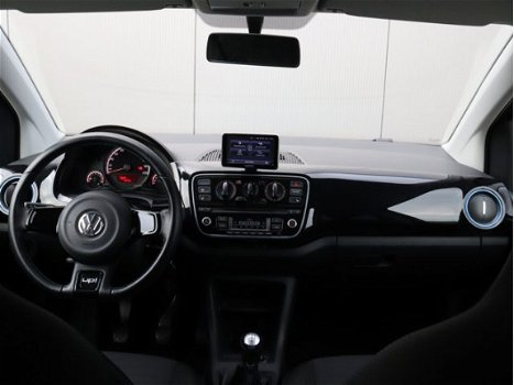 Volkswagen Up! - 1.0 high up! BlueMotion / Navigatie / Stoelverwarming / Airco - 1
