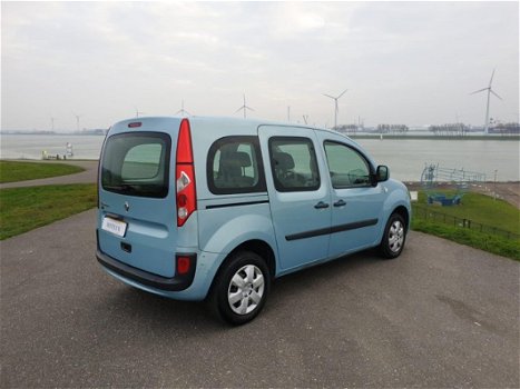 Renault Kangoo Family - 1.6-16V Privilège Airco/2 schuifdeuren/Cruise-Control/1 jaar apk/Nap/Nette a - 1