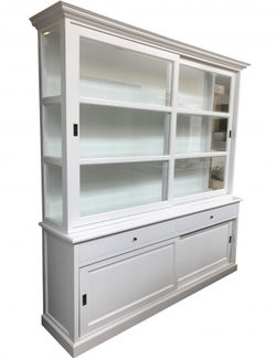 Landelijke hoge white wash buffetkast met schuifdeuren 240 x 240cm
