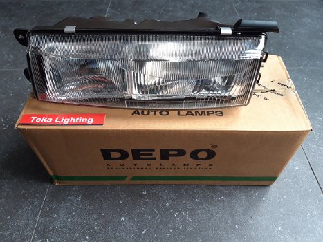 Mitsubishi Lancer IV (88-92) Koplamp Depo 214-1112 Links NOS - 2