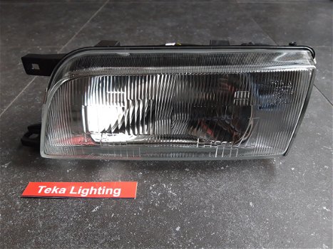 Nissan Sunny III (N14) (90-95) Koplamp Depo 215-1140L Links NOS - 0