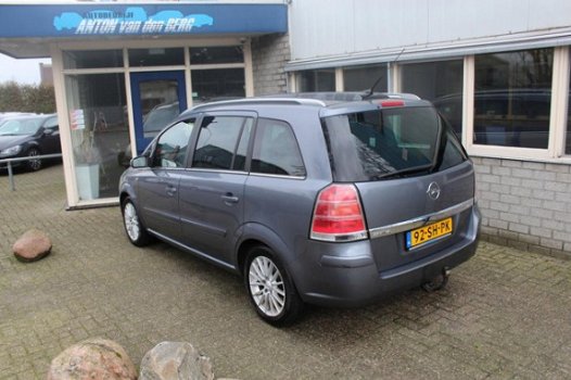 Opel Zafira - 2.2 Cosmo - 1