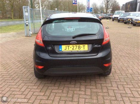 Ford Fiesta - 1.25 Titanium stoelverw airco 5 deurs nap boekjes - 1