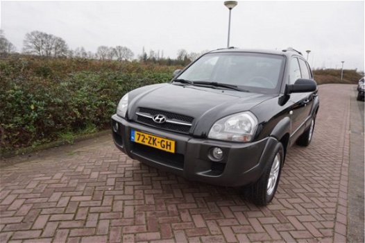 Hyundai Tucson - 2.0 CRDi DYNAMIC 1E EIGENAAR NL AUTO AFN.TREKHAAK AIRCO CRUISECONTROL PRIVACYGLAS L - 1