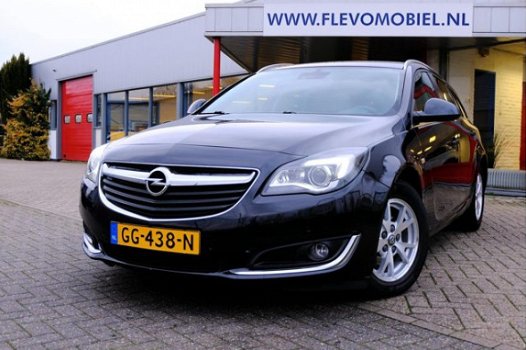 Opel Insignia Sports Tourer - 2.0 CDTI EcoFLEX Business+ Xenon/Leder/Navi/PDC/Enz - 1