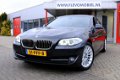 BMW 5-serie - 525d High Executive Aut. Leder/Xenon/Navi/Sportstoel/Enz - 1 - Thumbnail