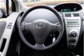 Toyota Yaris - 1.3 VVTi Sol 5-Deurs Airco - 1 - Thumbnail