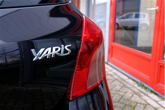 Toyota Yaris - 1.3 VVTi Sol 5-Deurs Airco - 1