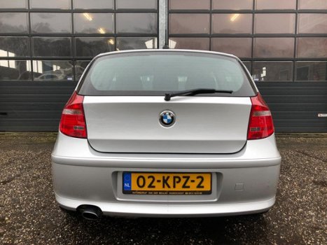 BMW 1-serie - 118i Business Line NIEUWSTAAT 133.000 km - 1