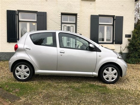 Toyota Aygo - 1.0-12V + /Elek-ramen/99DKM/NAP - 1