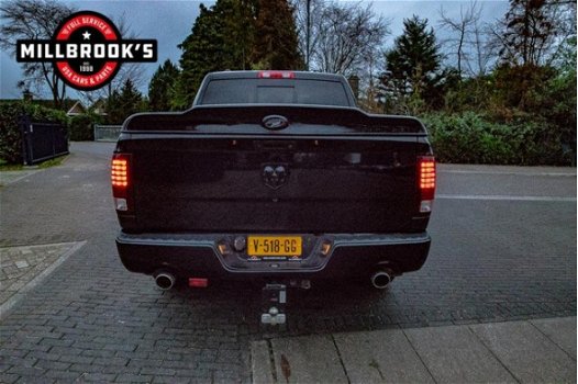 Dodge Ram 1500 - 5.7 V8 Crew Cab 5'7 LPG-G3 Sport RT BLACK EDITION 30x RAM op voorraad - 1