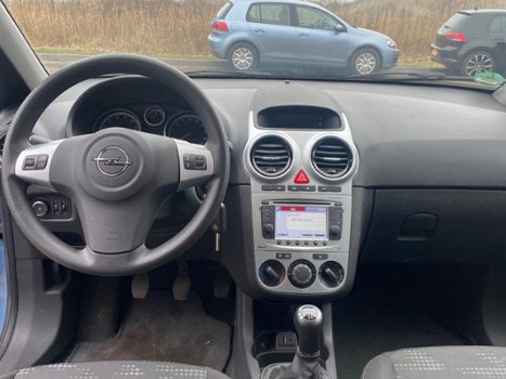 Opel Corsa - 1.4-16V Cosmo - 1