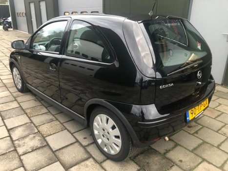 Opel Corsa - 1.2-16V Silverline (Nieuwstaat 92dkm Airco) - 1