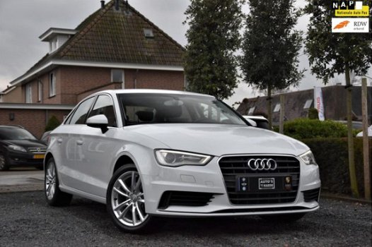 Audi A3 Limousine - 1.4 TFSI CoD Attraction Pro Line Plus Ultra 150 PK 1e Eig Xenon 17'' - 1