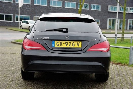 Mercedes-Benz CLA-klasse Shooting Brake - CLA 200 D AUT 2015 - 1