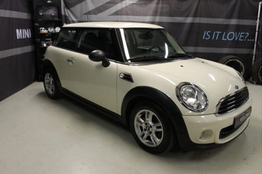 Mini Mini One - 1.6 Salt. Airco, stoelverw., L.M velgen. Zeer mooie auto - 1