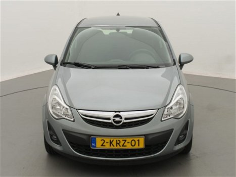 Opel Corsa - 1.4 16V Design Edition (PDC/AIRCO/STOEL+STUURVERWARMING) - 1