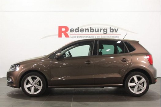 Volkswagen Polo - 1.2 TSI Highline / 2015 - 1