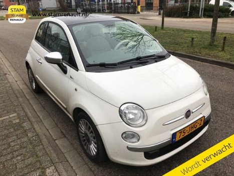 Fiat 500 - 1.2 Lounge Automaat Glazen dak, Airco, 15'' Lichtm. velg - 1