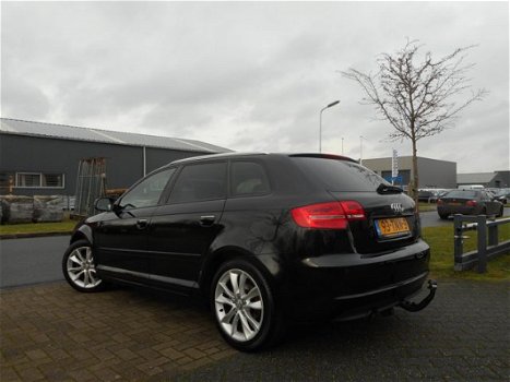 Audi A3 Sportback - 1.6 TDI Ambition Pro Line Business ACC/CRUISE/LMV/TREKH - 1