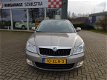 Skoda Octavia Combi - Navigatie / Trekhaak / Stoelverwarming 1.4 TSI Greentech Ambition Business Lin - 1 - Thumbnail