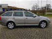 Skoda Octavia Combi - Navigatie / Trekhaak / Stoelverwarming 1.4 TSI Greentech Ambition Business Lin - 1 - Thumbnail