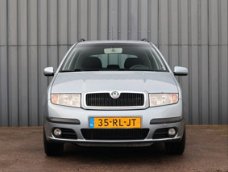 Skoda Fabia Combi - 1.4-16V, Elegance, Airco, Cruise Control, Trekhaak