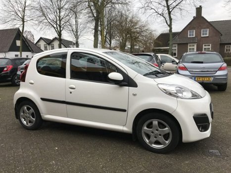 Peugeot 107 - 1.0 Active 5drs Airco - 1