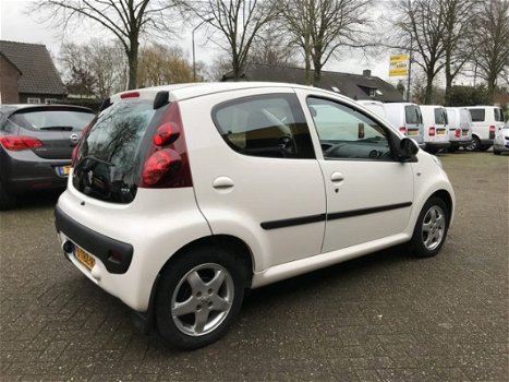 Peugeot 107 - 1.0 Active 5drs Airco - 1