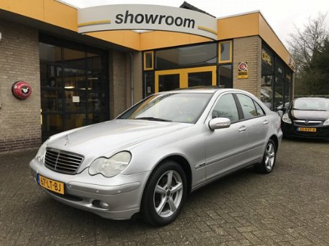 Mercedes-Benz C-klasse - 180 K. Classic Automaat Navi - 1