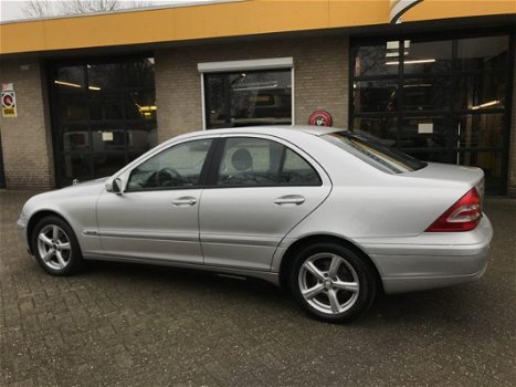 Mercedes-Benz C-klasse - 180 K. Classic Automaat Navi - 1