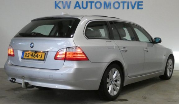 BMW 5-serie Touring - 525d Executive AUT/ NAVI/ CRUISE/ CLIMA ETC - 1