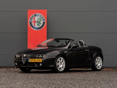 Alfa Romeo Spider - 2.2 JTS Exclusive | Leer | Elektr.stoelen | Stoelverwarming - 1