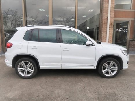 Volkswagen Tiguan - 1.4 TSI R-Line Edition - 1