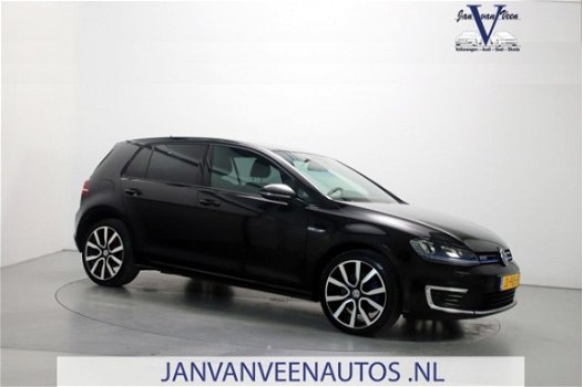 Volkswagen Golf - 1.4 TSI 204pk GTE DSG Navigatie LED Camera Stoelverwarming - 1