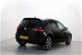 Volkswagen Golf - 1.4 TSI 204pk GTE DSG Navigatie LED Camera Stoelverwarming - 1 - Thumbnail